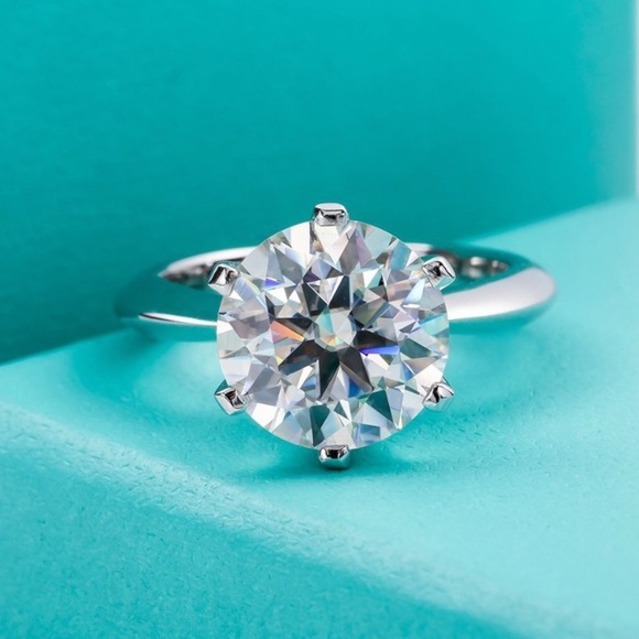 🔥5CT Certified Moissanite Diamond Round Cut Sparkling Wedding Ring Size 7 - Picture 1 of 17